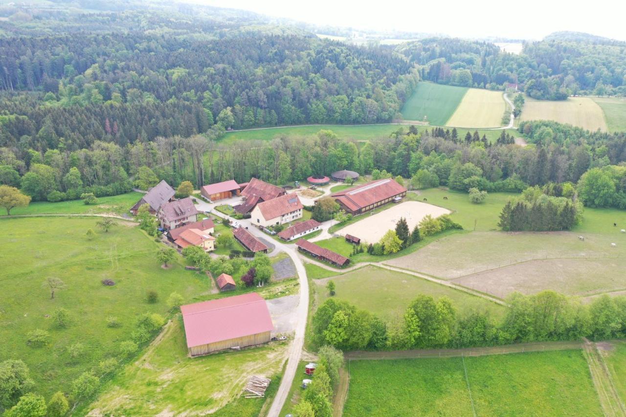 Bio Hofgut Wiggenweiler Apartment Bermatingen Екстериор снимка